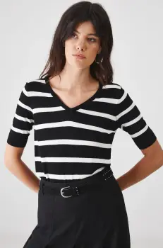 Medicine tricou femei, culoarea negru imagine