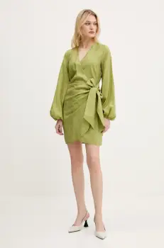 Never Fully Dressed rochie culoarea verde, mini, mulata, NFDDR1716 imagine
