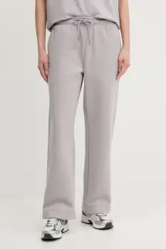 On pantaloni de trening Club Collective imagine