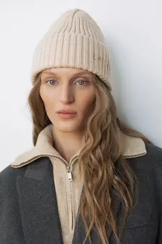 Ruslan Baginskiy caciula de lana culoarea bej, BN036-MW-FL-CD24 imagine
