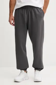 The North Face pantaloni de trening din bumbac Expedition Celebration culoarea gri, cu imprimeu, NF0A8E3ERHI1 imagine