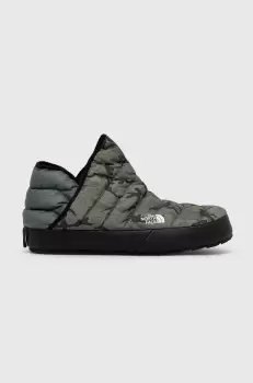 The North Face papuci de casa Men S Thermoball Traction Bootie culoarea verde imagine