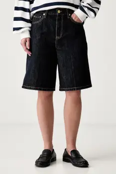 Tommy Hilfiger pantaloni scurti pentru femei imagine