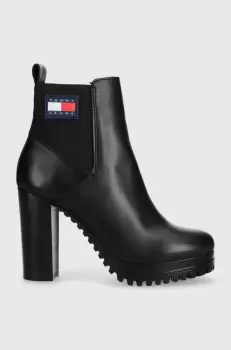 Tommy Jeans cizme de piele TJW NEW ESS HIGH HEEL BOOT femei, culoarea negru, cu toc plat, EN0EN02439 imagine