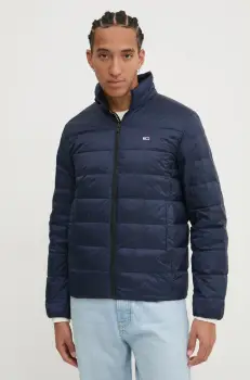 Tommy Jeans geaca de puf barbati, culoarea albastru marin, de tranzitie, DM0DM20658 imagine