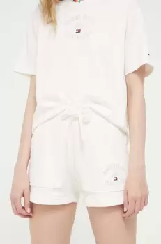 Tommy Jeans pantaloni scurti din bumbac culoarea bej, cu imprimeu, high waist imagine