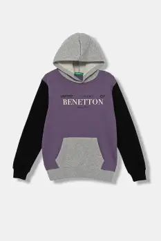 United Colors of Benetton hanorac de bumbac pentru copii culoarea violet, cu gluga, cu imprimeu, 3J68C204V imagine