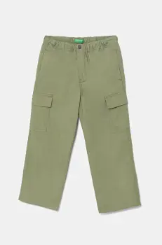 United Colors of Benetton pantaloni copii culoarea verde, neted, 4L2VCF04I imagine