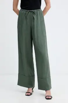 United Colors of Benetton pantaloni pentru femei, din in imagine
