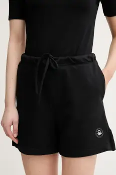 United Colors of Benetton pantaloni scurti culoarea negru, uni, high waist, 31NB3900Q imagine