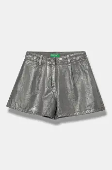 United Colors of Benetton pantaloni scurti jeans culoarea argintiu, neted, talie reglabila, 48UHC903D imagine