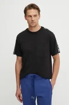 Versace Jeans Couture tricou din bumbac barbati, culoarea negru, cu imprimeu, 77GAHC02 CJ01C imagine