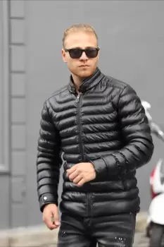 Geaca barbati groasa neagra de iarna 123438 imagine