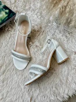Sandale dama cu toc gros albe GH115 imagine