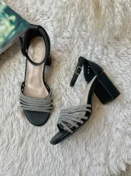 Sandale dama cu toc gros negre GH116 imagine