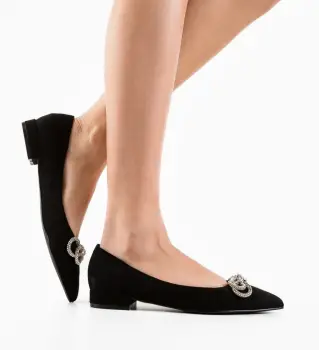 Balerini dama Adrotagia Negri imagine