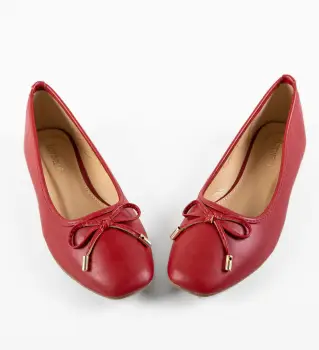 Balerini dama Atur Grena imagine