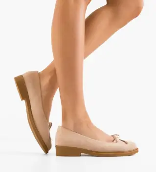 Balerini dama Bakkam Nude imagine