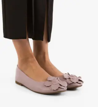 Balerini dama Dawi Mov imagine