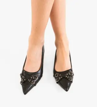 Balerini dama Fergus Negri imagine