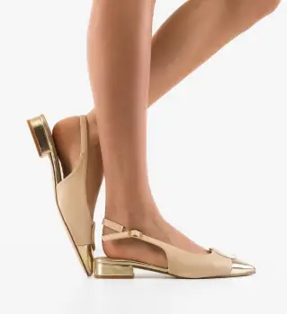 Balerini dama Ismali Bej 2 imagine