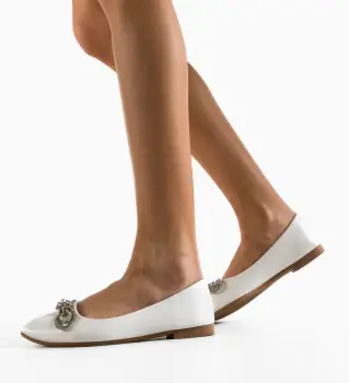 Balerini dama Laudine Albi imagine