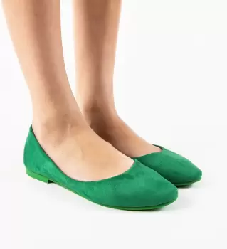 Balerini dama Lely Verzi imagine