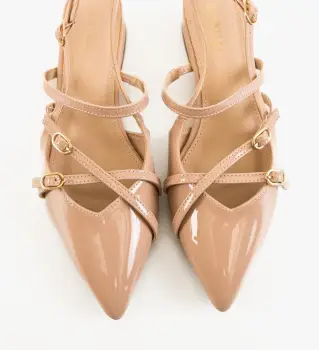 Balerini dama Mitra Nude imagine