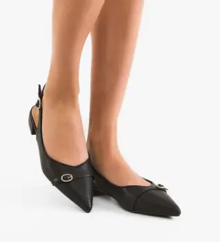 Balerini dama Seren Negri imagine