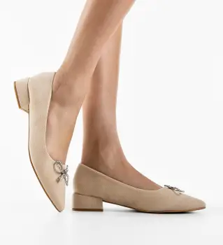 Balerini dama Soren Bej imagine