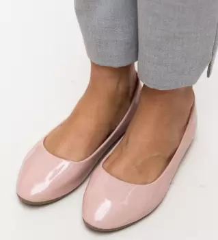 Balerini Julia Nude imagine