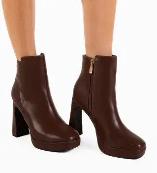 Botine dama Akpofu Maro imagine