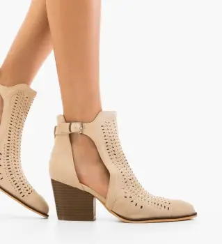 Botine dama Berny Bej imagine