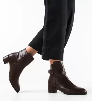 Botine dama Rugaj Maro imagine