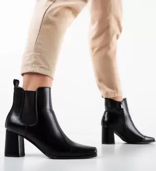 Botine Hulme Negre imagine