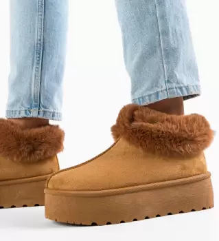 Cizme tip Ug Gavin Camel imagine