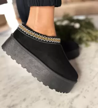 Cizme tip Ug Hamz Negre imagine