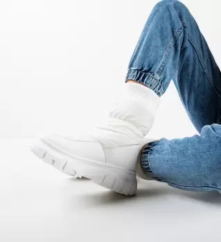 Ghete dama Aengy Albe imagine