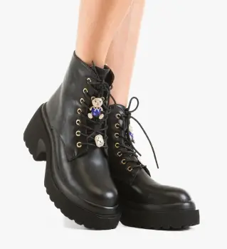 Ghete dama Bearr Negre imagine