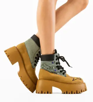 Ghete dama Hace Camel imagine