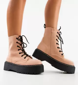 Ghete dama Hazel Roz imagine