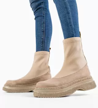 Ghete dama Herma Bej imagine