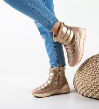 Ghete dama Ida Bej imagine