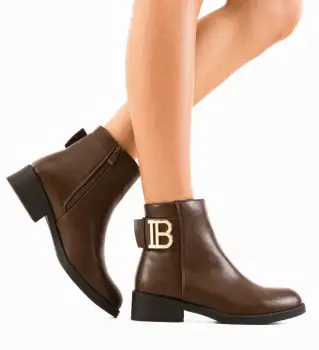 Ghete dama Kalbre Maro imagine