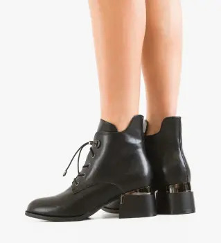 Ghete dama Lamra Negre imagine