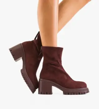 Ghete dama Liia Grena imagine