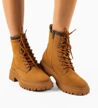 Ghete dama Pablo Camel imagine