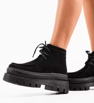 Ghete dama Pissa Negre 2 imagine