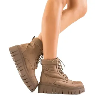 Ghete dama Rustam Maro imagine