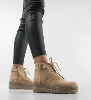 Ghete Kniz Bej imagine